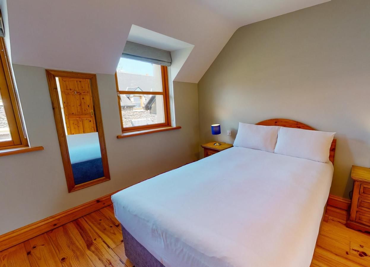 Дома для отпуска Dingle Courtyard Cottges Type B 3 Bed Sleeps 6 Дингл-17