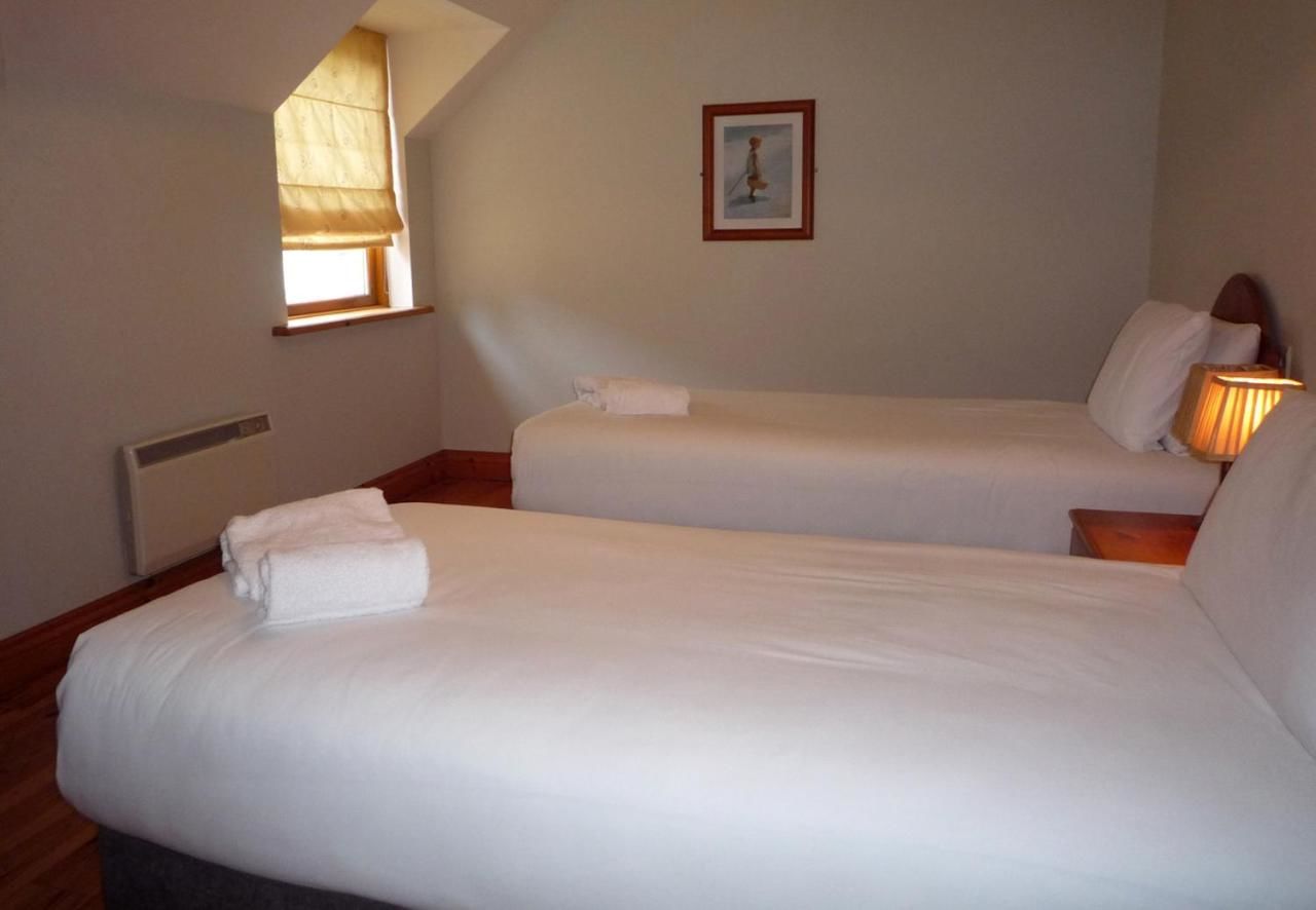 Дома для отпуска Dingle Courtyard Cottges Type B 3 Bed Sleeps 6 Дингл-12